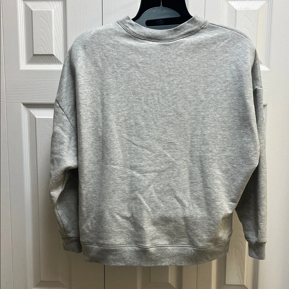 Disney Gap X Pullover Gray Sweatshirt with Minnie Mouse Large Winter Warmth - Picture 5 of 8